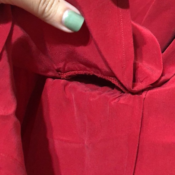 NWT Vintage Nordstrom Red Silk V Neck Blouse - Picture 5 of 5